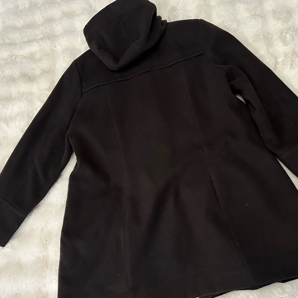 George Duffle Coat - Picture 7 of 10